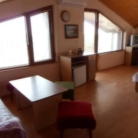 Guest Ribarska Hizha Şabla